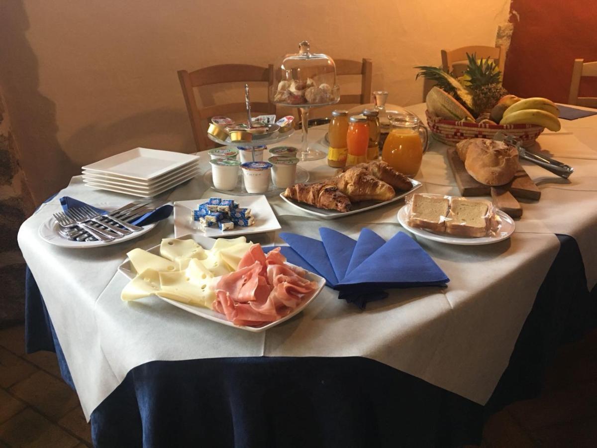 Frühstückspension Da Nicoletta San Pantaleo
